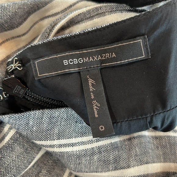 BCBG Max Azaria cut out sleeveless cross back dress - Picture 16 of 16